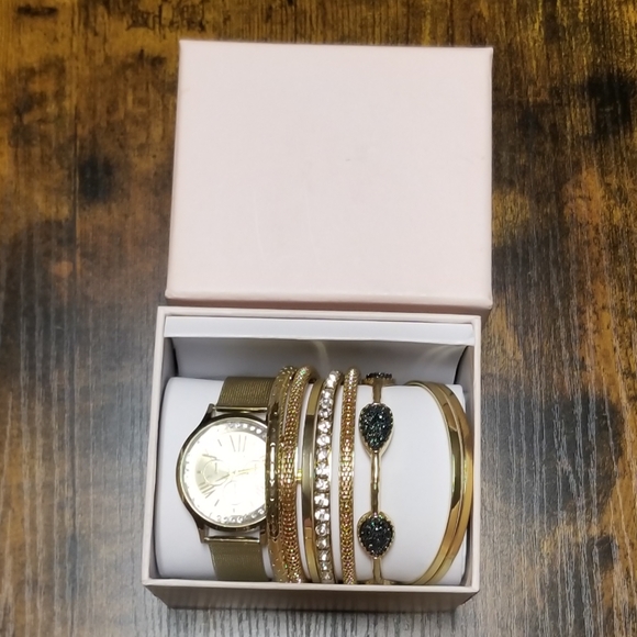 Jessica Carlyle Watch and Bangle Set NWOT - Picture 4 of 5